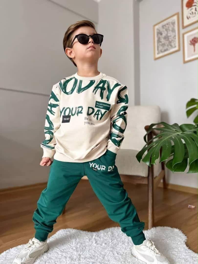 Trendy "Your Day" Two-Piece Boys' Sweatshirt & trouser