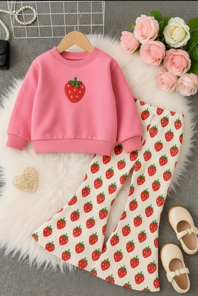 Cute Pink Strawberry Sweatshirt aur Matching Flapper